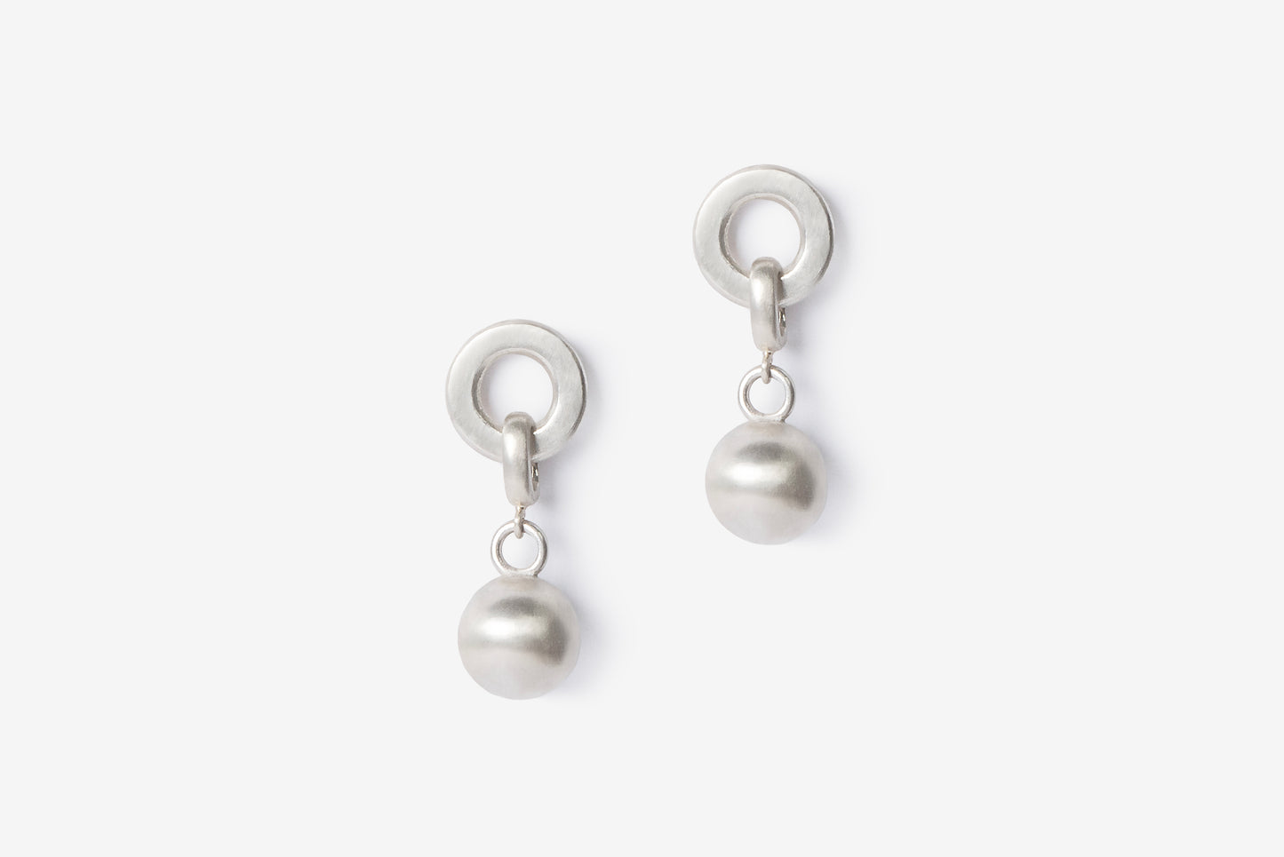 Silver Bead Silver Circle Drop Earrings