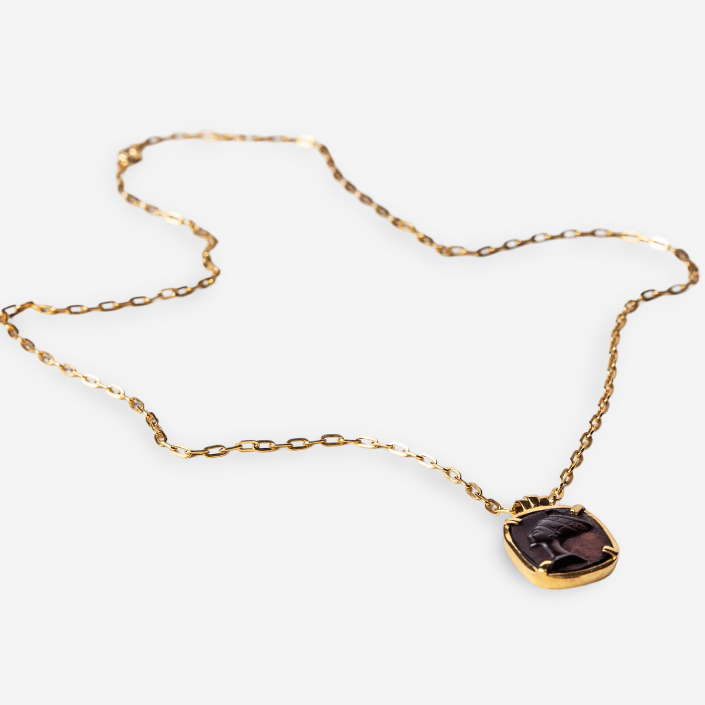 Nefertiti Agate Gold Pendant Necklace-Golden Horn Jewellery